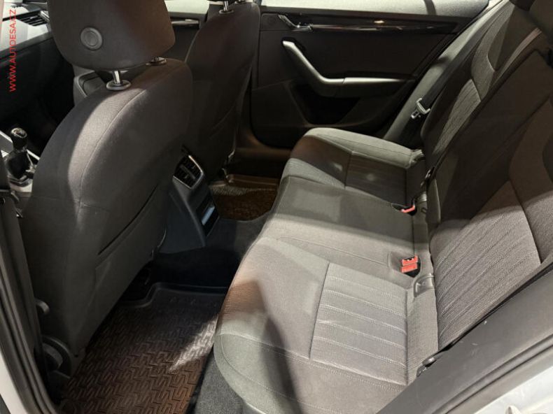 Škoda Octavia - hlavní fotka