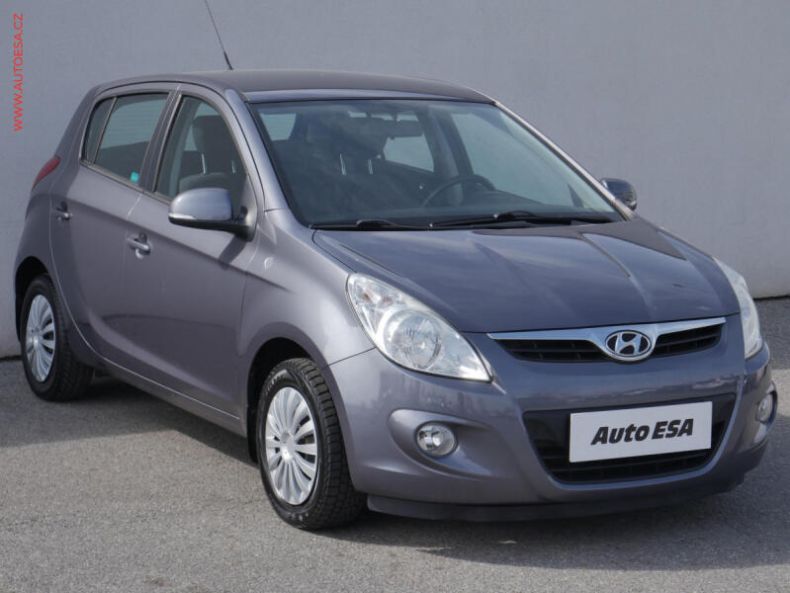 Hyundai i20 - hlavní foto