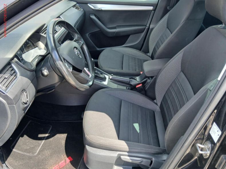 Škoda Octavia - hlavní fotka