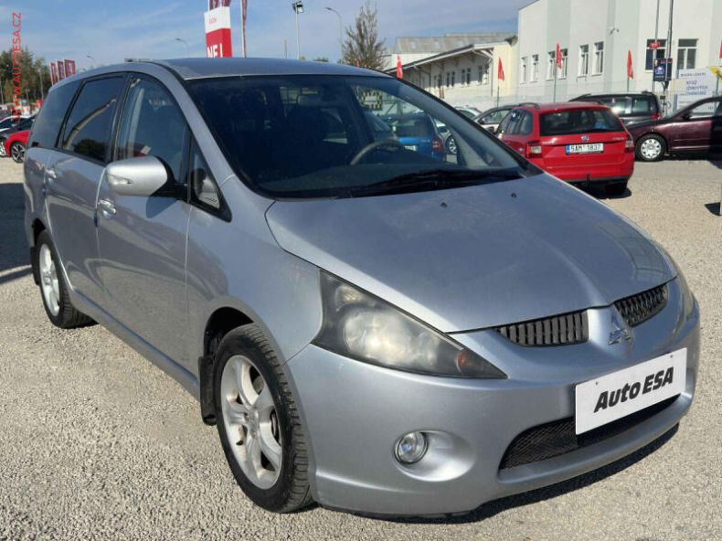 Mitsubishi Grandis - hlavní foto