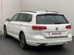 Volkswagen Passat - fotka číslo 5