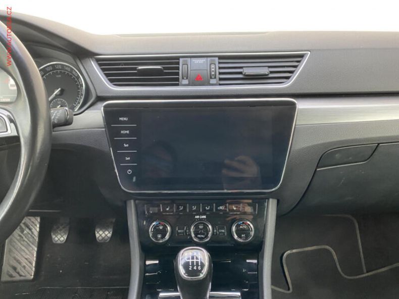 Škoda Superb - hlavní fotka