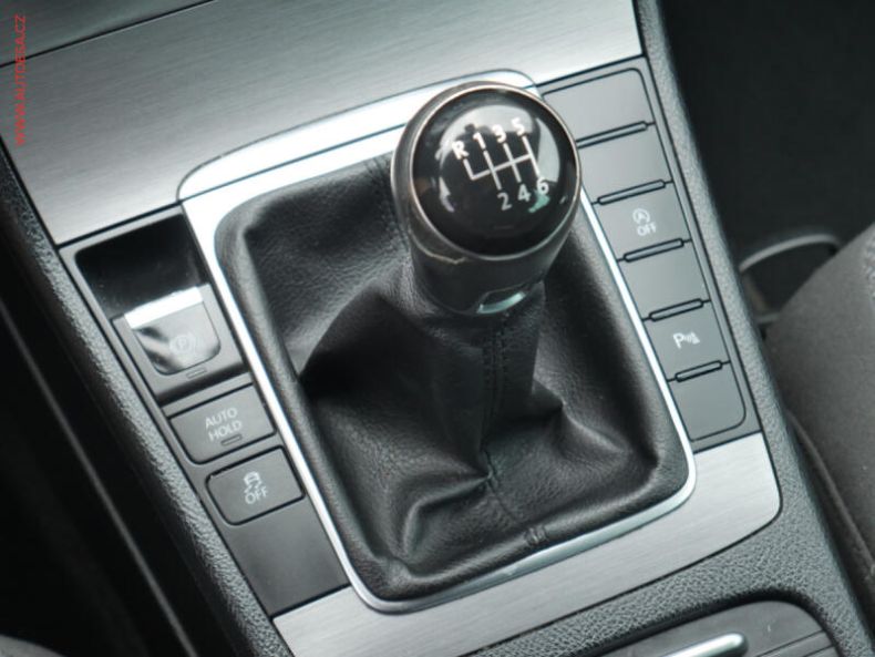 Volkswagen Passat - hlavní fotka