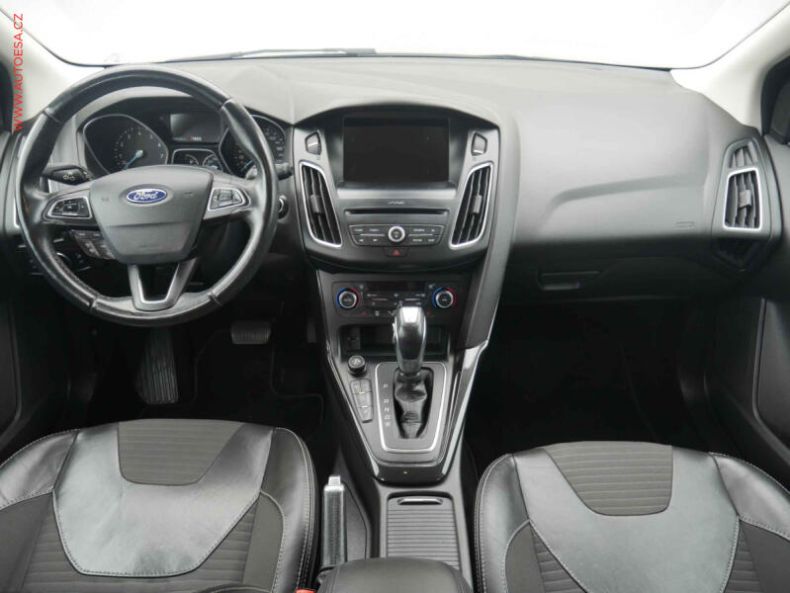 Ford Focus - hlavní fotka