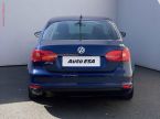 Volkswagen Jetta - fotka číslo 4