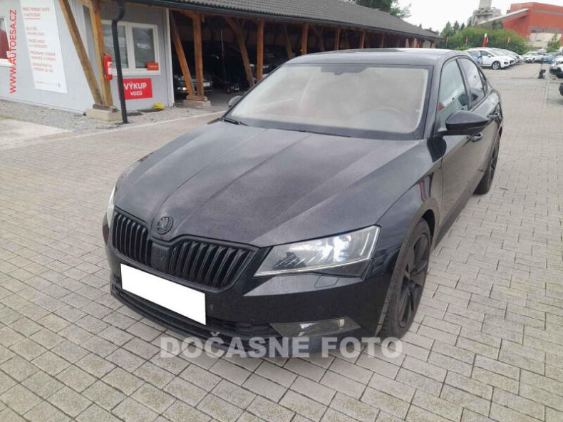 Škoda Superb - hlavní fotka inzerátu