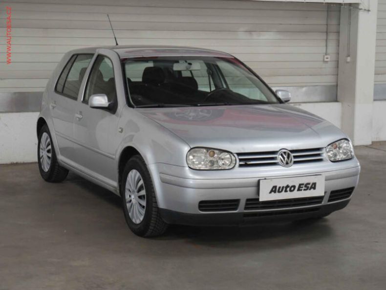 Volkswagen Golf - hlavní fotka inzerátu