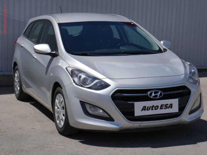 Hyundai i30 - hlavní fotka inzerátu