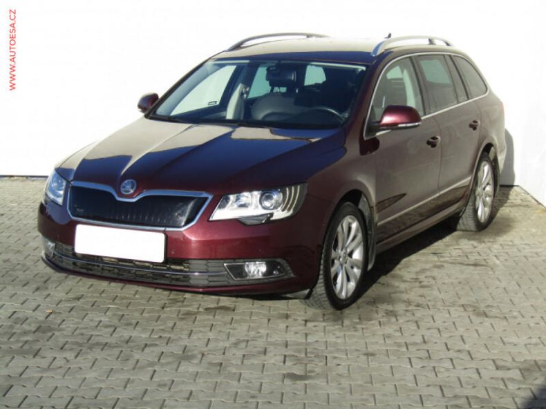 Škoda Superb - hlavní fotka