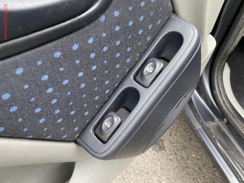 Renault Thalia - hlavní fotka