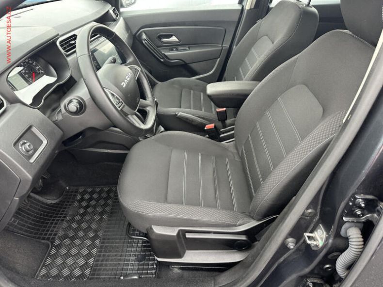 Dacia Duster - hlavní fotka