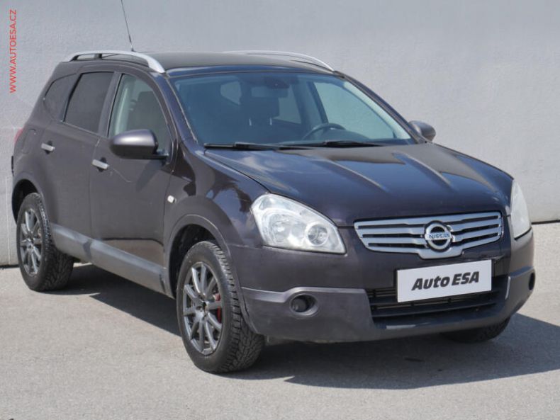 Nissan Qashqai - hlavní fotka inzerátu