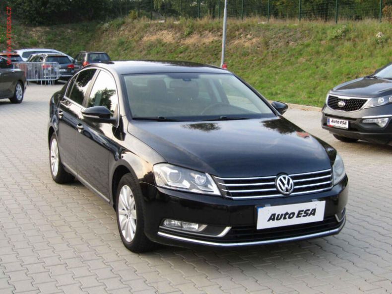 Volkswagen Passat - hlavní fotka inzerátu