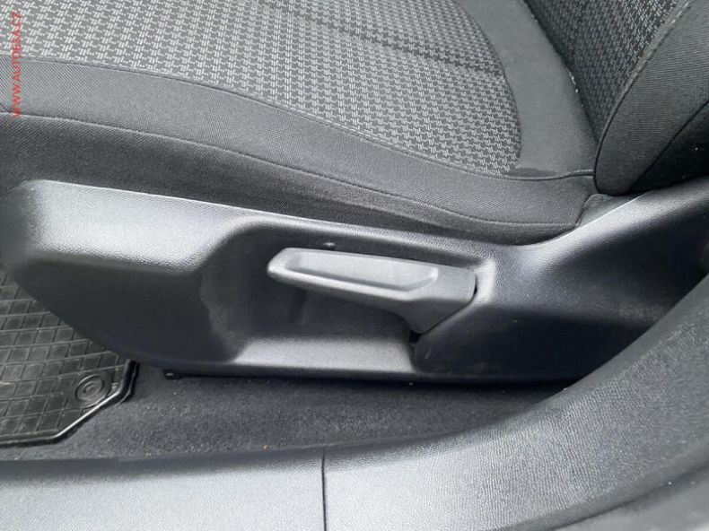 Peugeot 308 - hlavní fotka