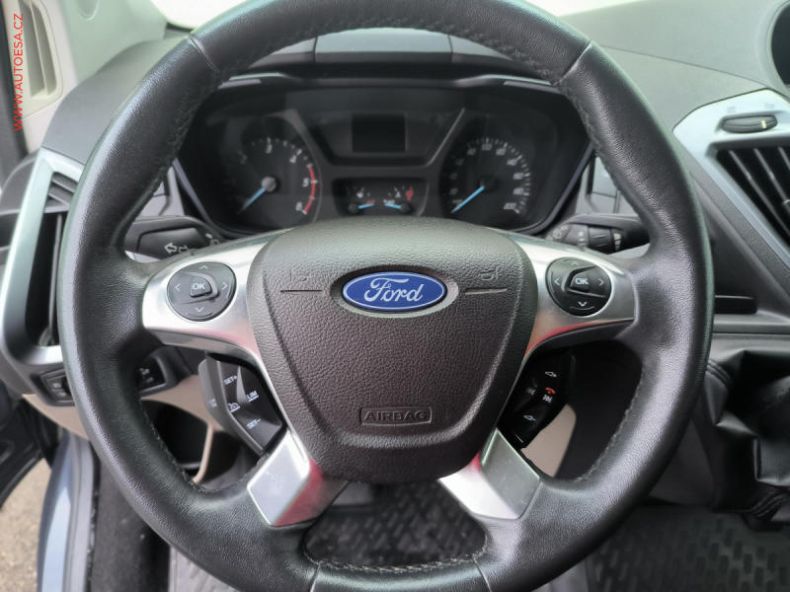 Ford Tourneo - hlavní fotka