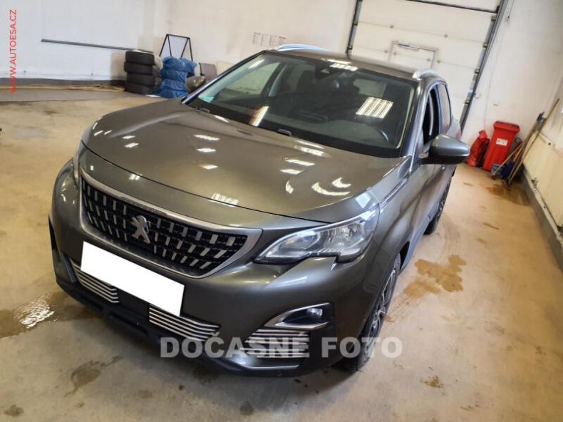 Peugeot 3008 - hlavní foto