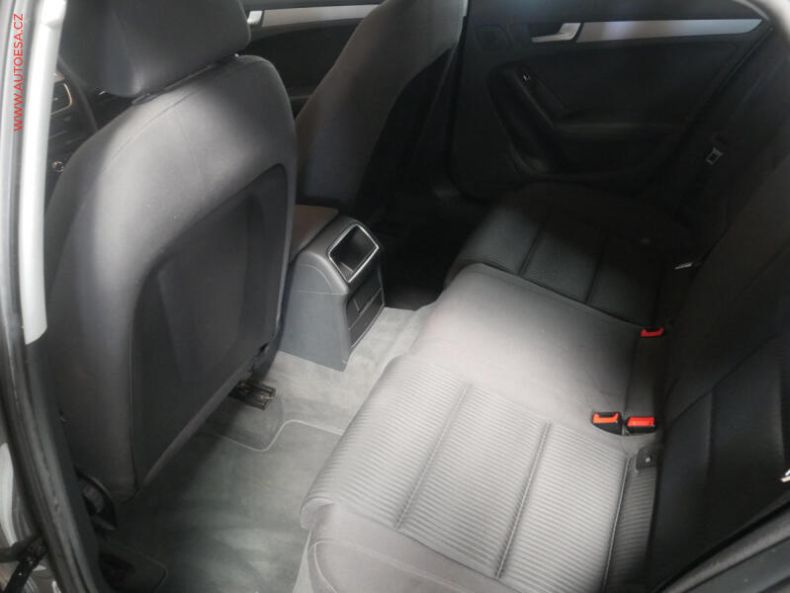 Audi A4 - hlavní fotka