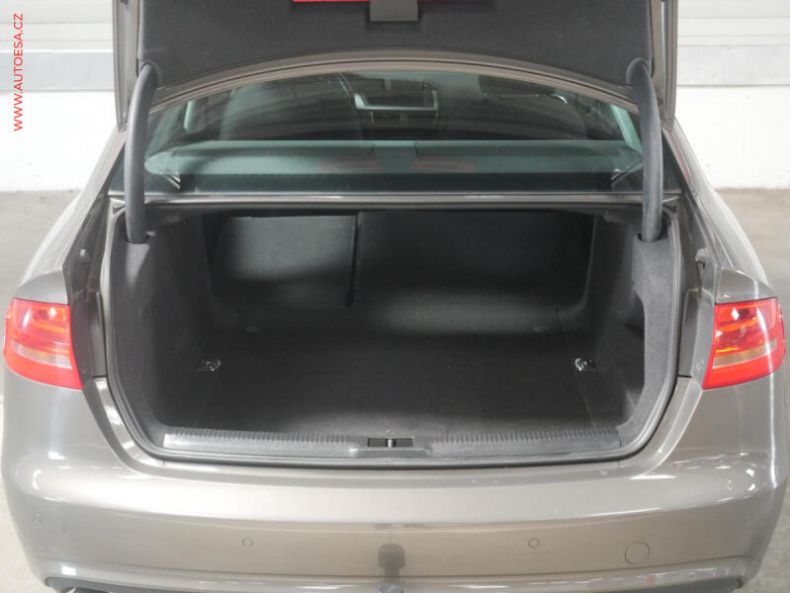 Audi A4 - hlavní fotka