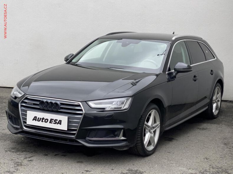 Audi A4 - hlavní fotka