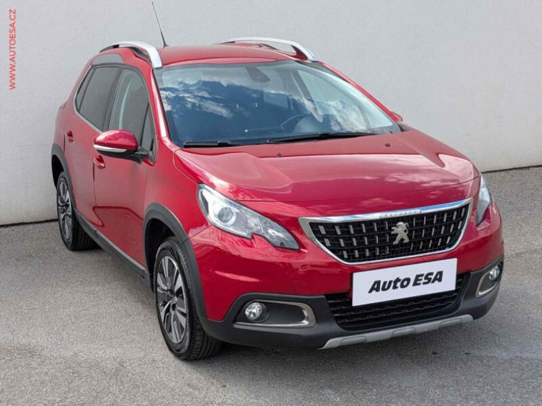 Peugeot 2008 - hlavní foto