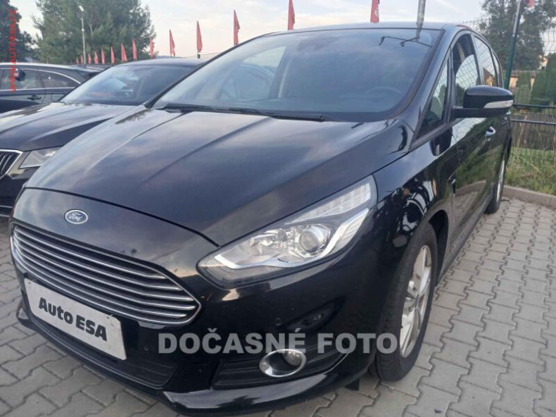 Ford S-MAX - hlavní fotka