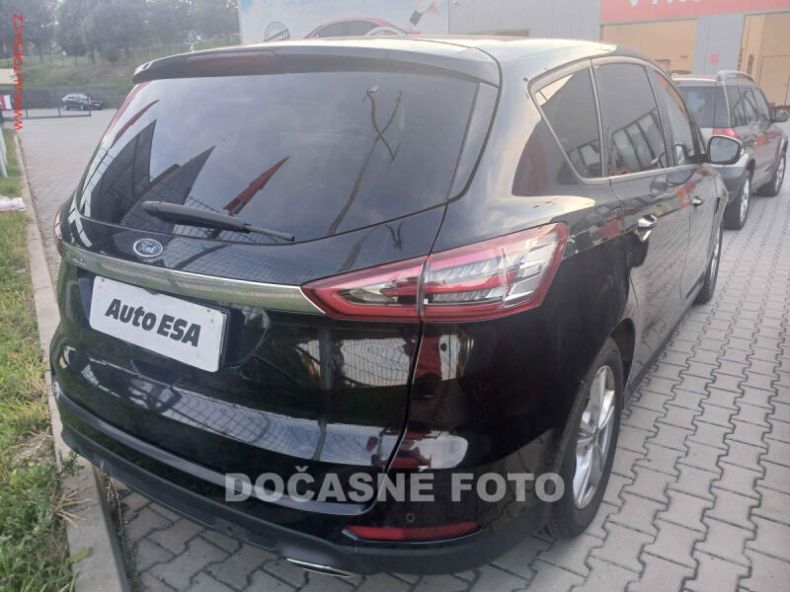 Ford S-MAX - hlavní fotka