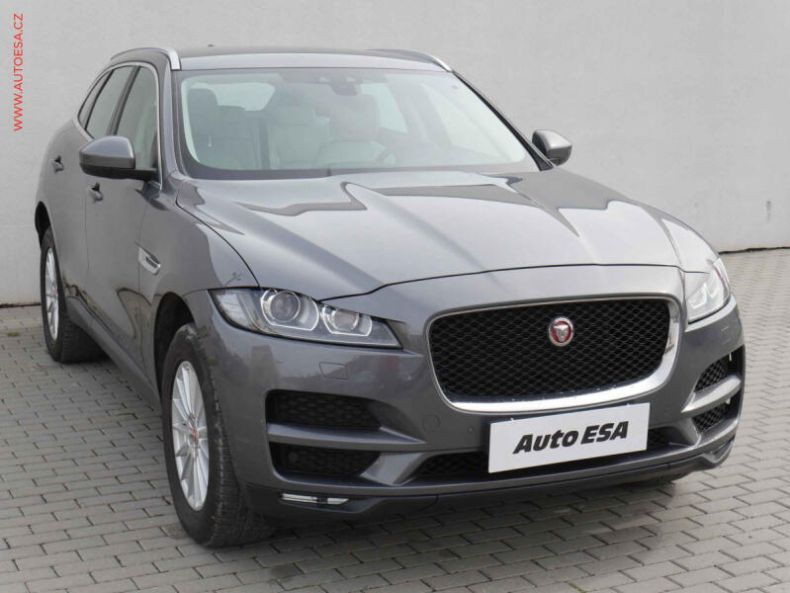 Jaguar F-Pace - hlavní foto
