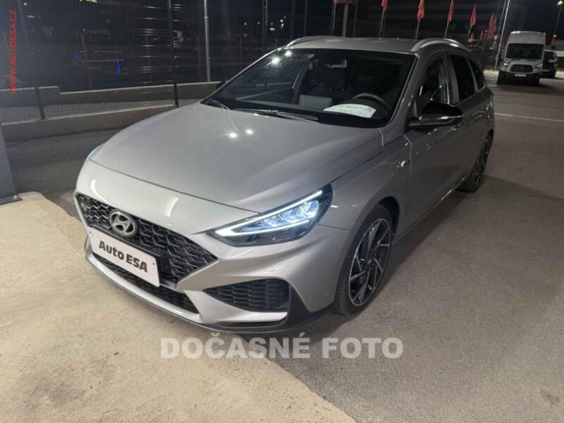 Hyundai i30 - hlavní foto