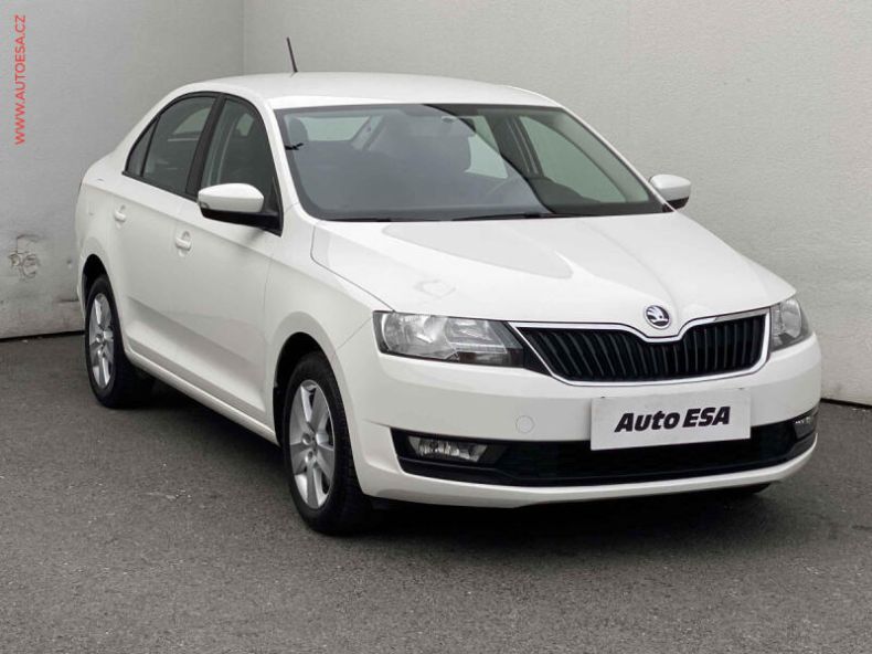 Škoda Rapid - hlavní foto