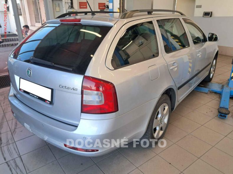 Škoda Octavia - hlavní fotka