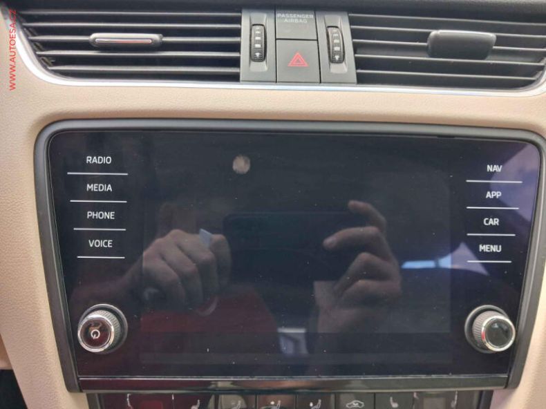 Škoda Octavia - hlavní fotka