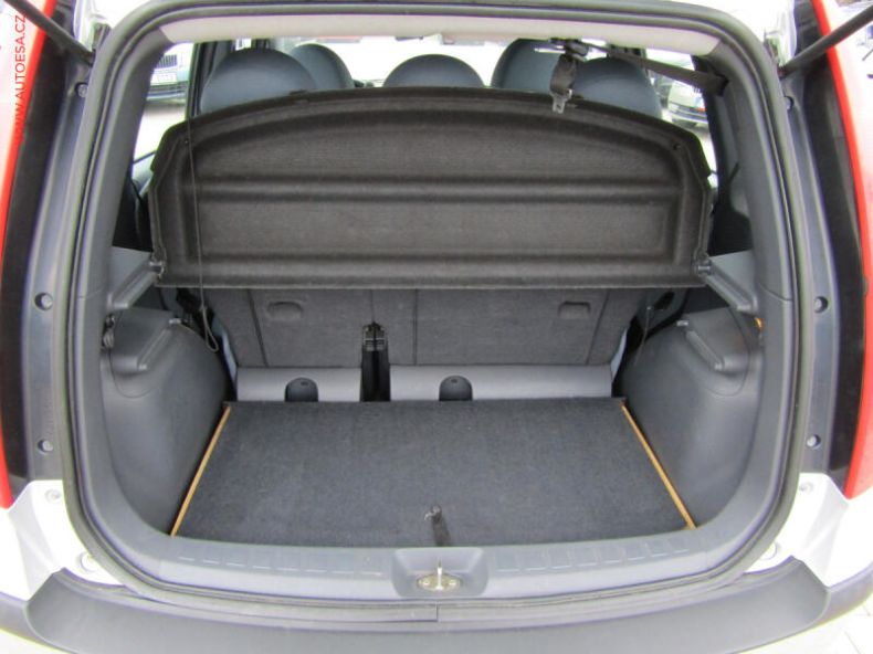 Mitsubishi Colt - hlavní fotka