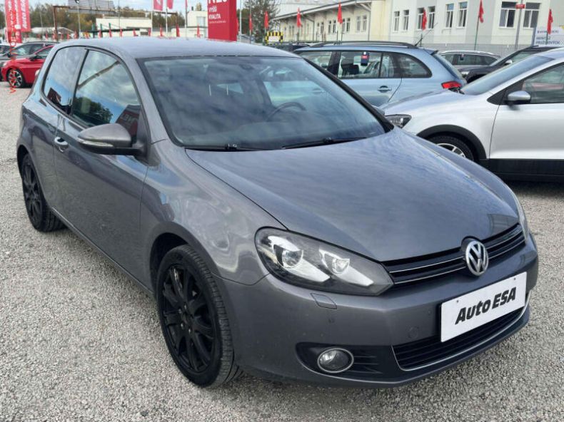 Volkswagen Golf - hlavní fotka inzerátu