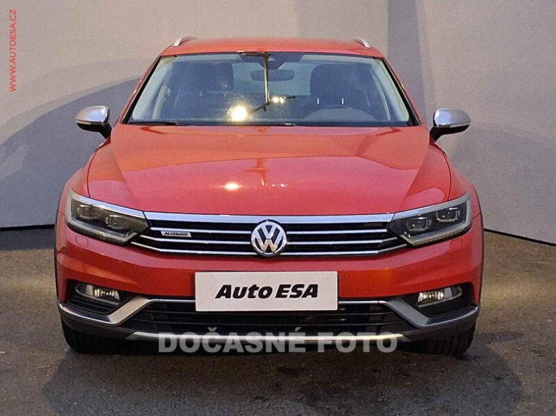Volkswagen Passat - hlavní fotka