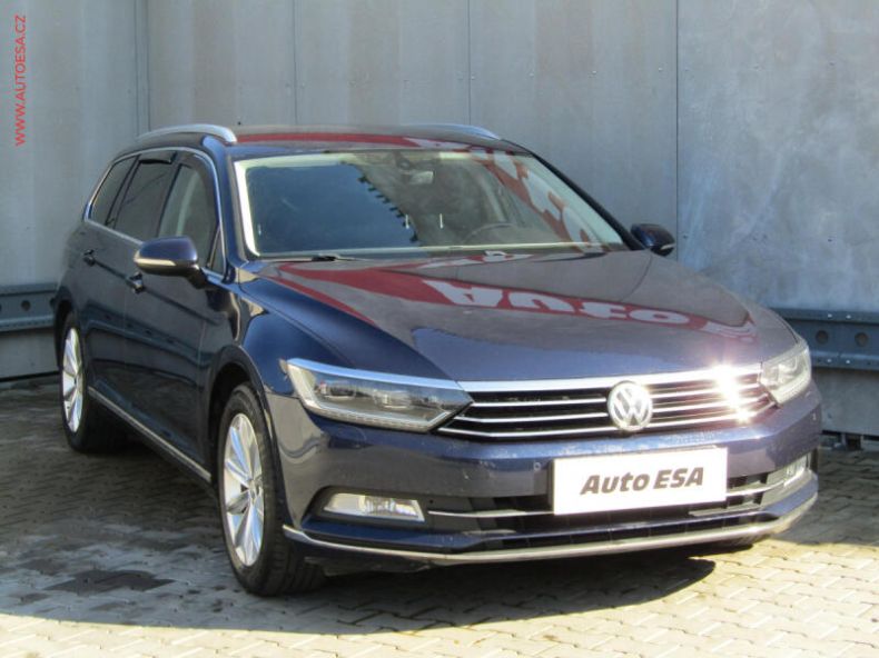 Volkswagen Passat - hlavní fotka inzerátu
