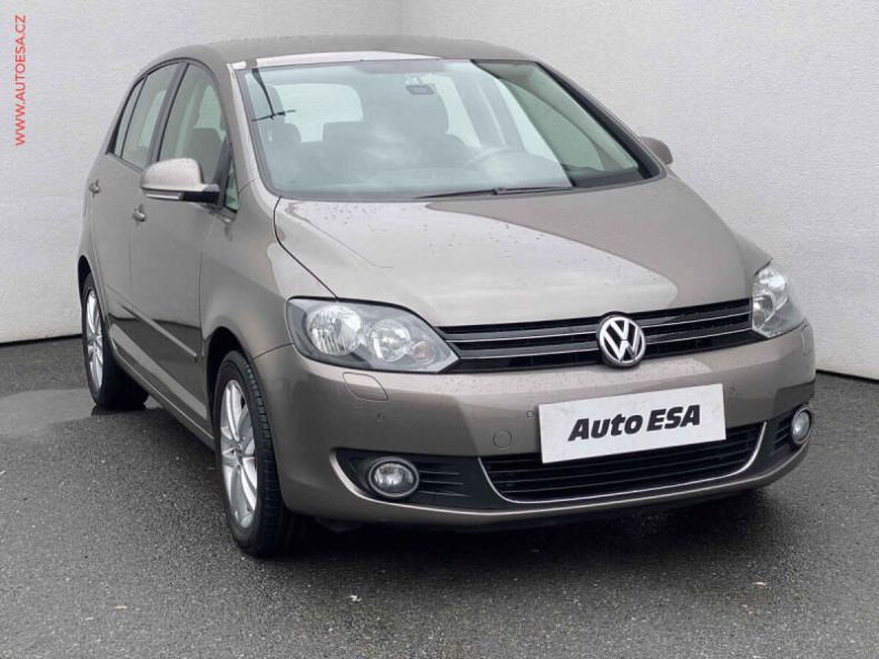 Volkswagen Golf - hlavní foto