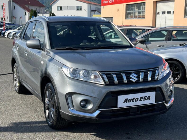 Suzuki Vitara - hlavní foto
