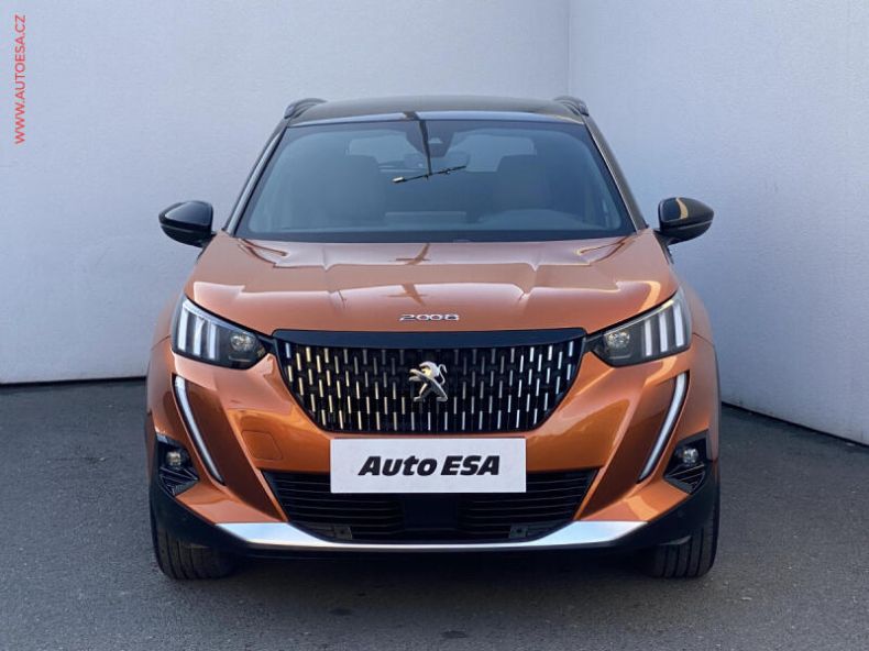 Peugeot 2008 - hlavní fotka