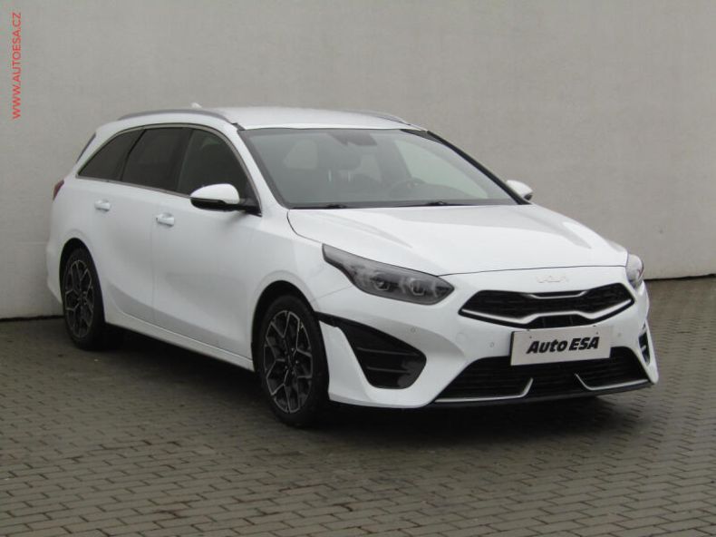 Kia Cee'd - hlavní foto