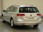 Volkswagen Passat - fotka číslo 5