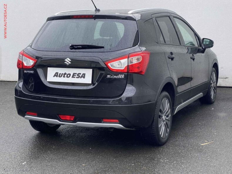 Suzuki S-Cross - hlavní fotka