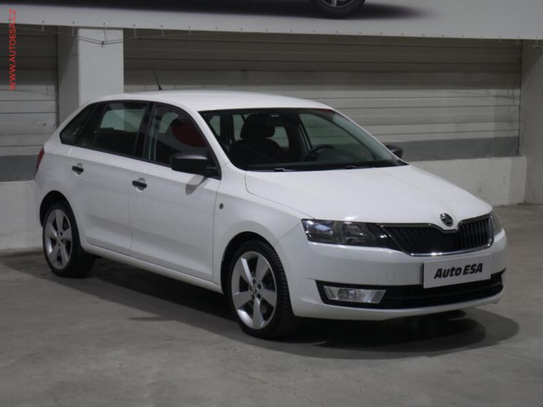 Škoda Rapid - hlavní foto