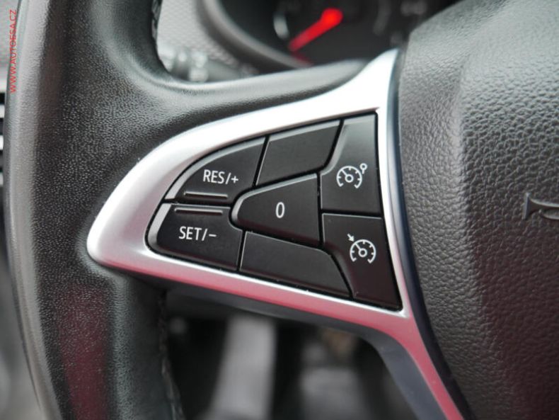 Dacia Sandero - hlavní fotka