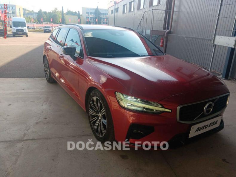 Volvo V60 - hlavní fotka inzerátu