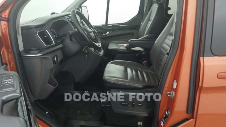 Ford Tourneo - hlavní fotka