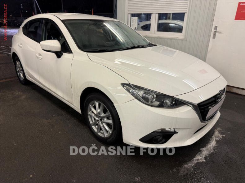 Mazda 3 - hlavní foto