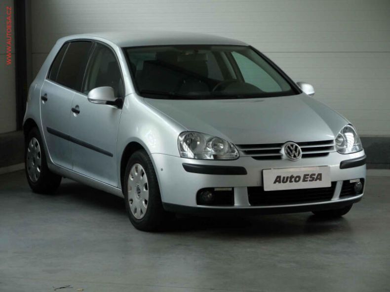 Volkswagen Golf - hlavní fotka inzerátu