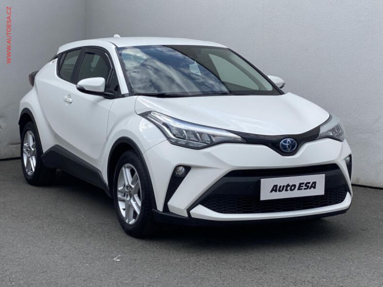 Toyota C-HR - hlavní foto