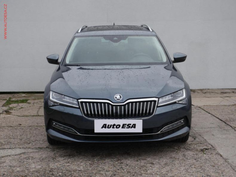 Škoda Superb - hlavní fotka