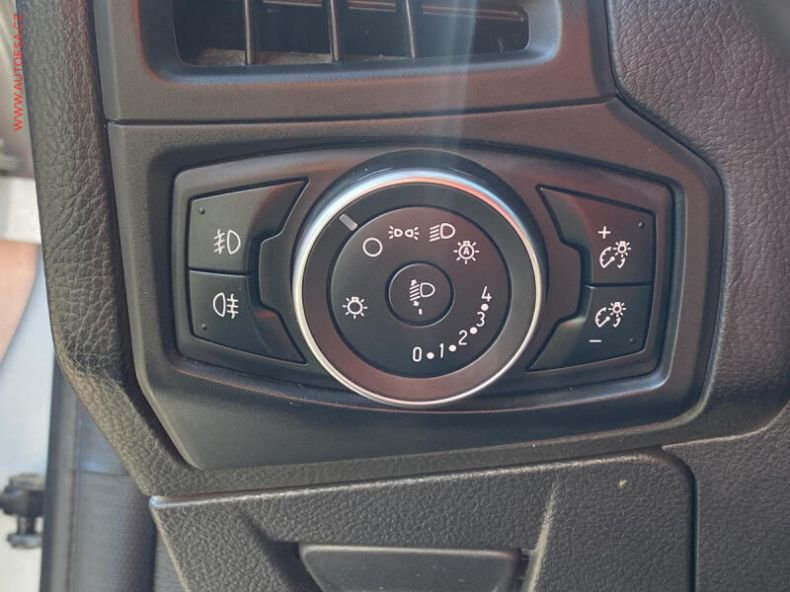 Ford Focus - hlavní fotka